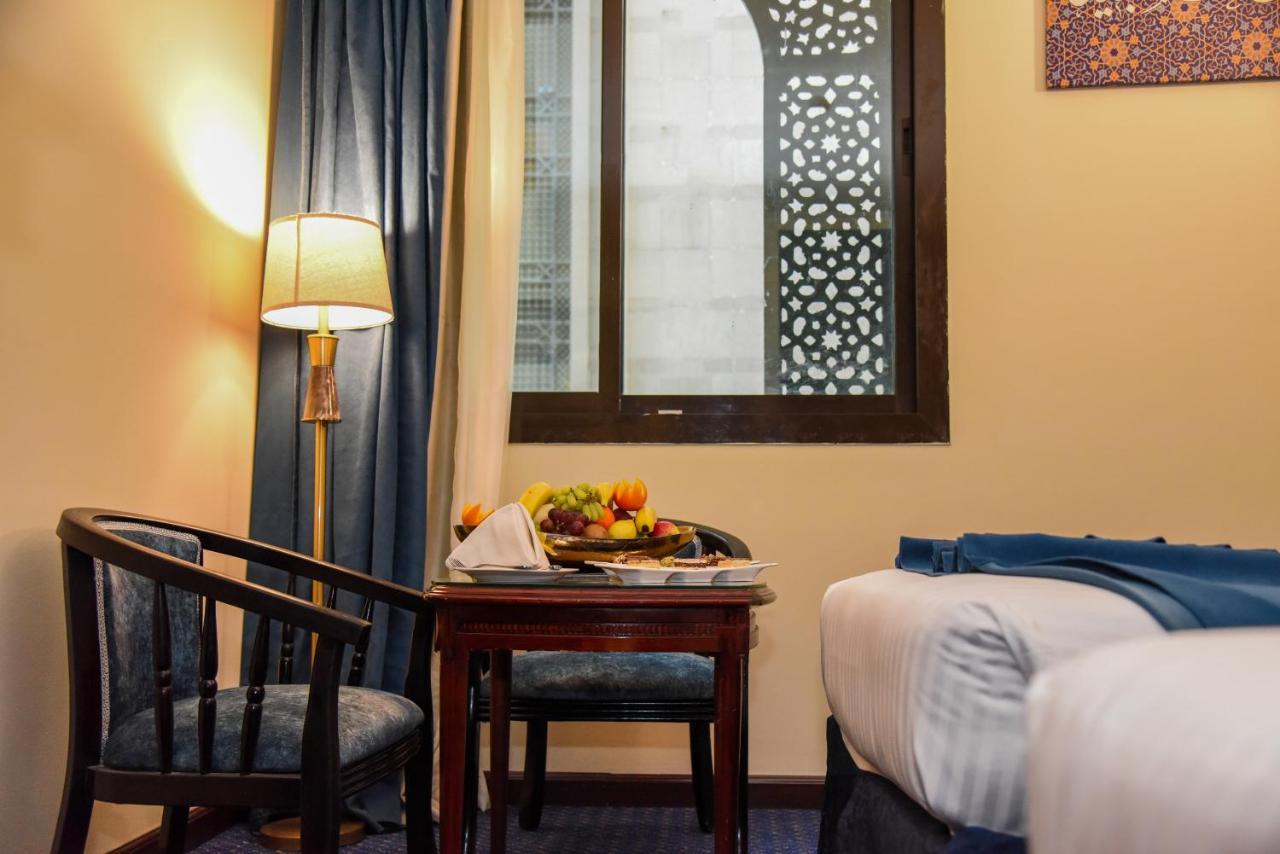 ホテル Grand Plaza Al Madina マディーナ エクステリア 写真
