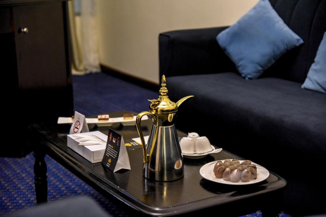 ホテル Grand Plaza Al Madina マディーナ エクステリア 写真