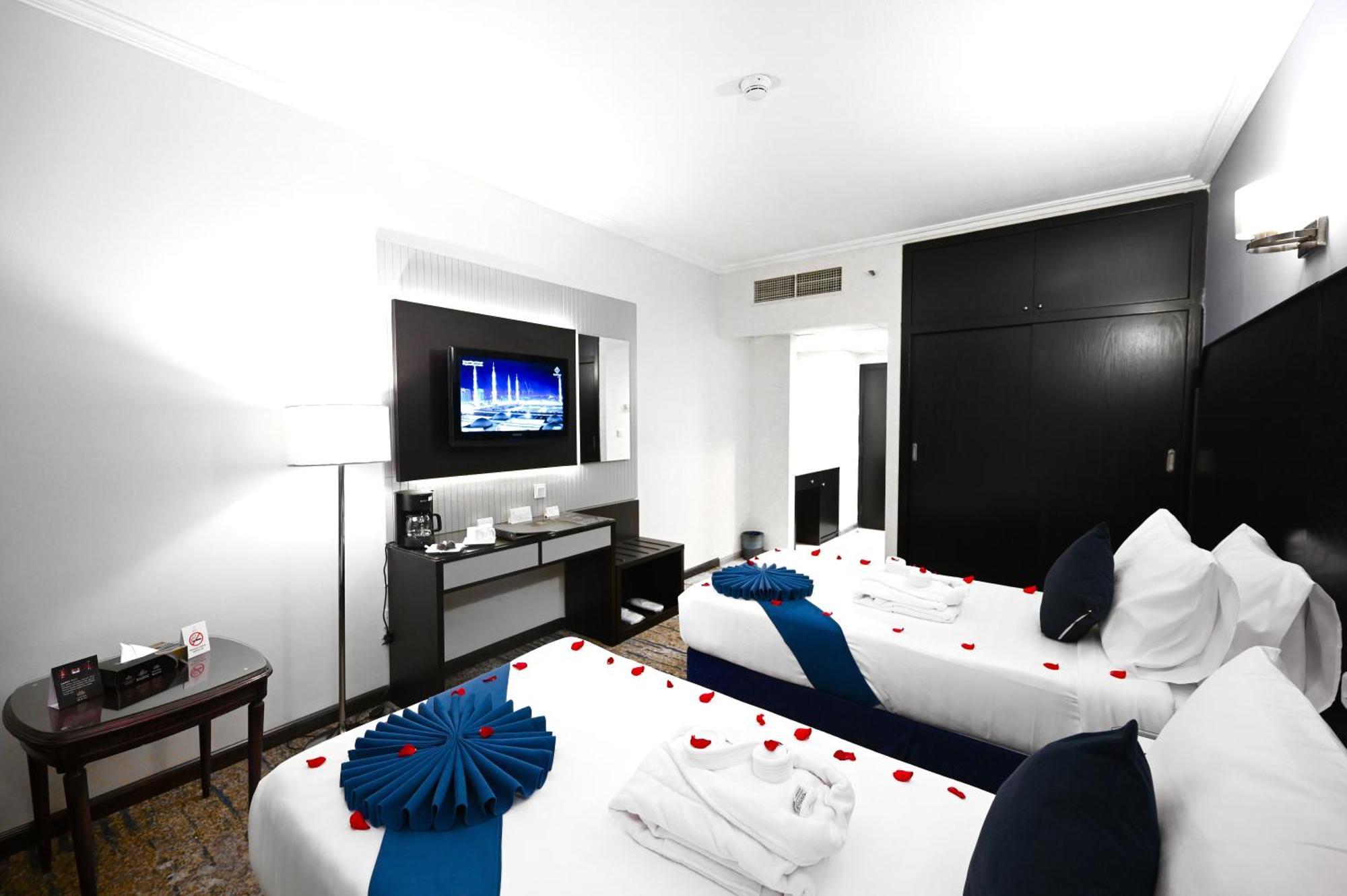 ホテル Grand Plaza Al Madina マディーナ エクステリア 写真