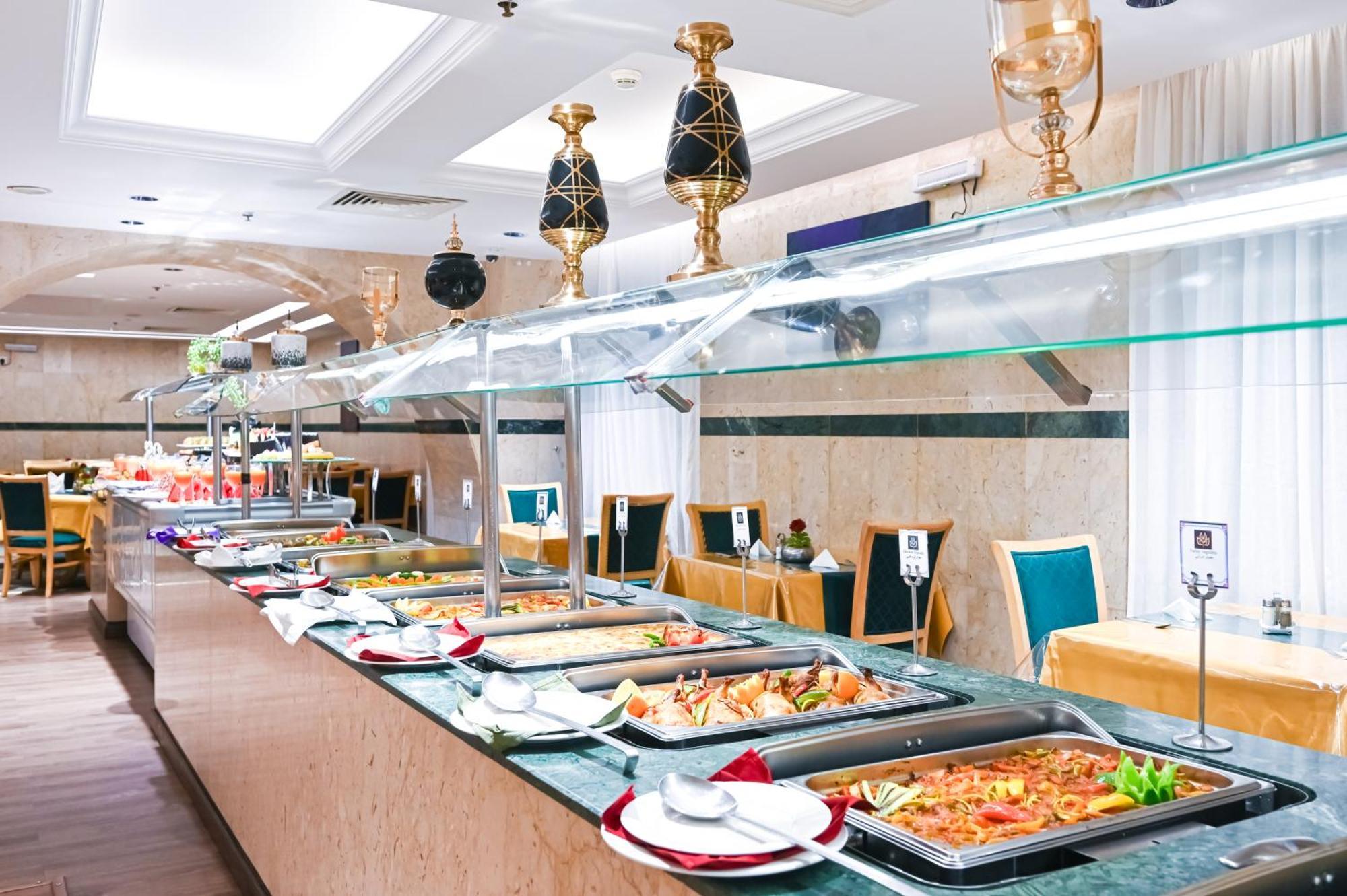 ホテル Grand Plaza Al Madina マディーナ エクステリア 写真